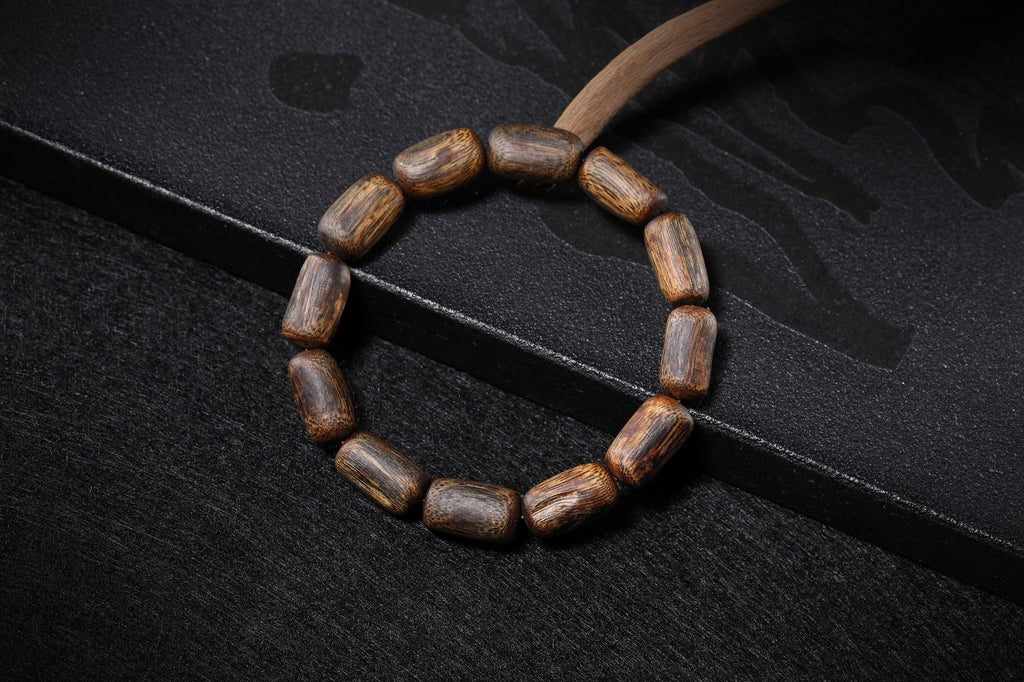 High - Oil Heartwood Agarwood Bracelet 10mm | TACHIAN Natural Aloeswood - TACHIAN