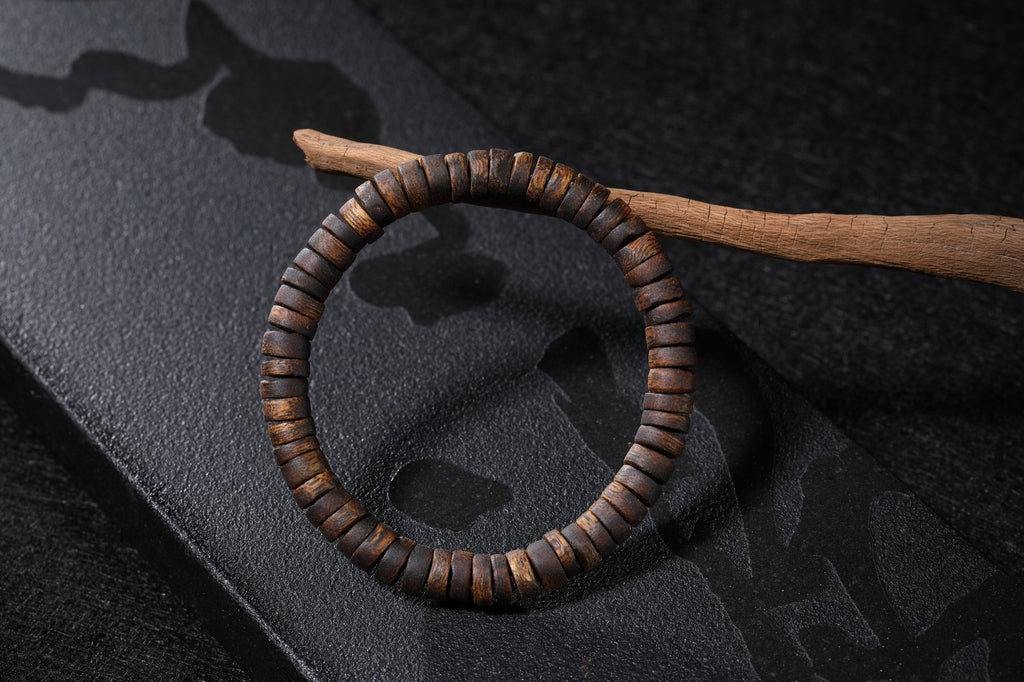 Agarwood Disc Bracelet | TACHIAN Natural Aloeswood - TACHIAN