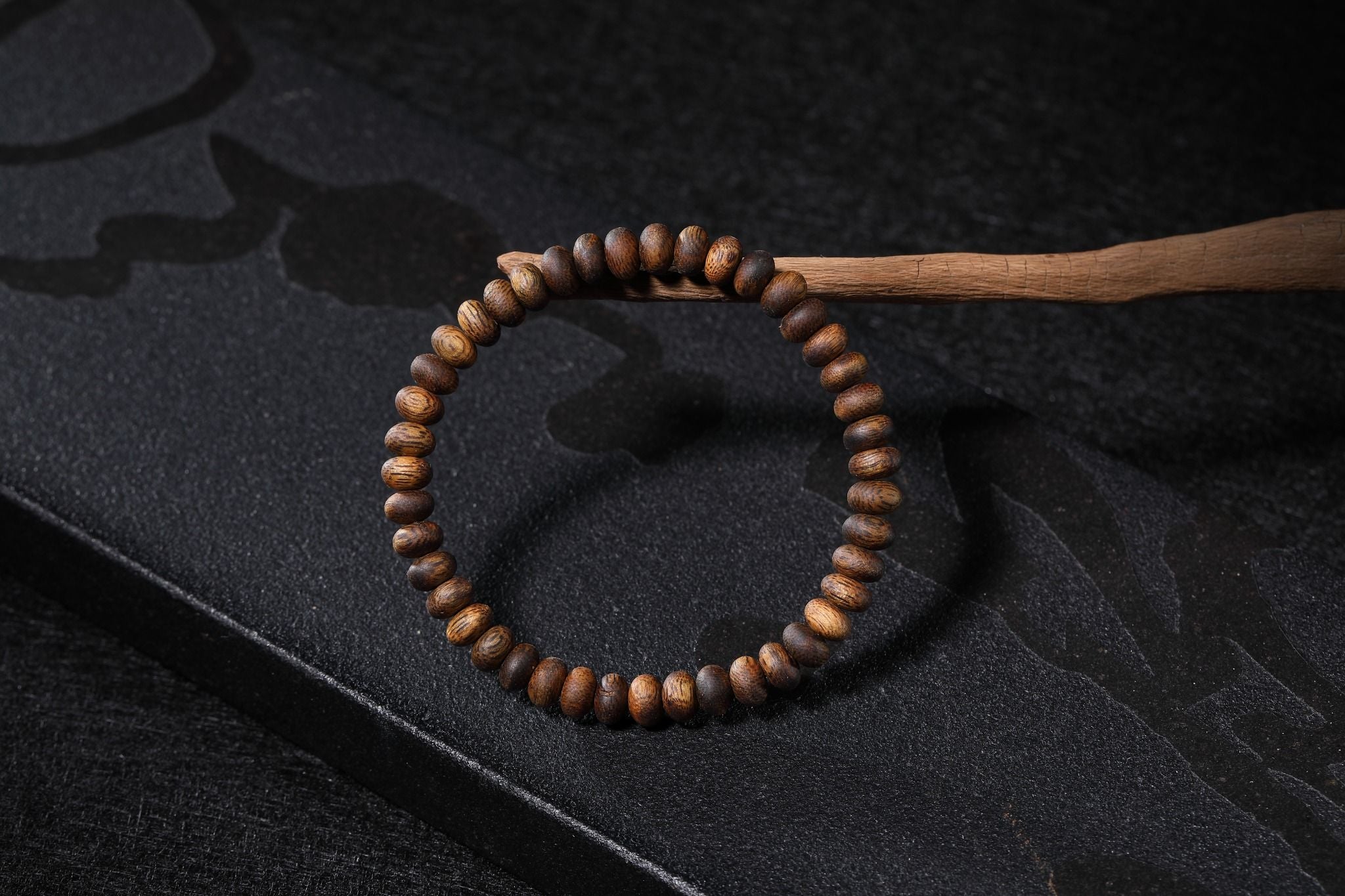 Agarwood Abacus Bead Bracelet | TACHIAN Natural Aloeswood - TACHIAN